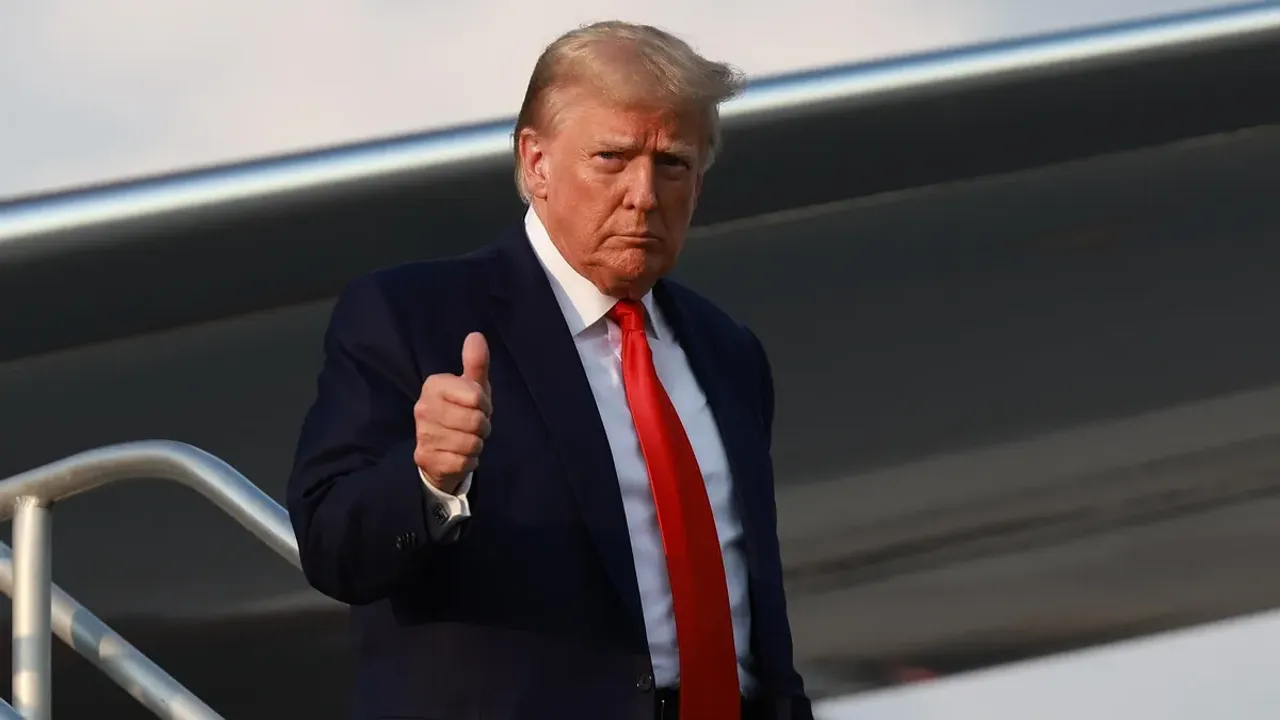  How an AI-Generated Donald Trump song topped the iTunes rap chart