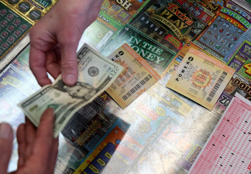  Record-breaking $1.58 billion mega millions jackpot won in Florida