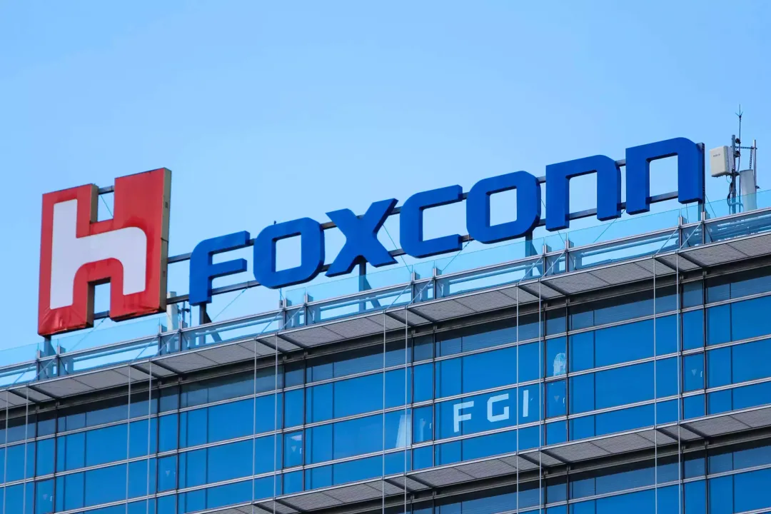  Foxconn signs MoU with Tamil Nadu govt worth Rs 16,000 crore for new mobile components manufacturing facility