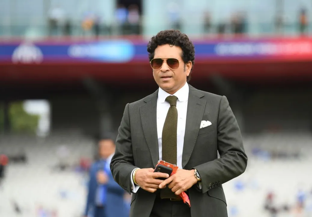  Sachin Tendulkar declared the 'National Icon' of the Election Commission to boost voter turnout