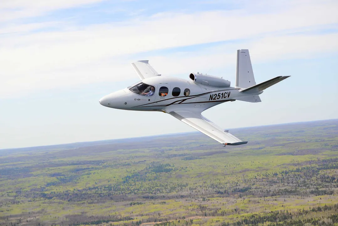  Friends fly small plane across the continents from USA to India