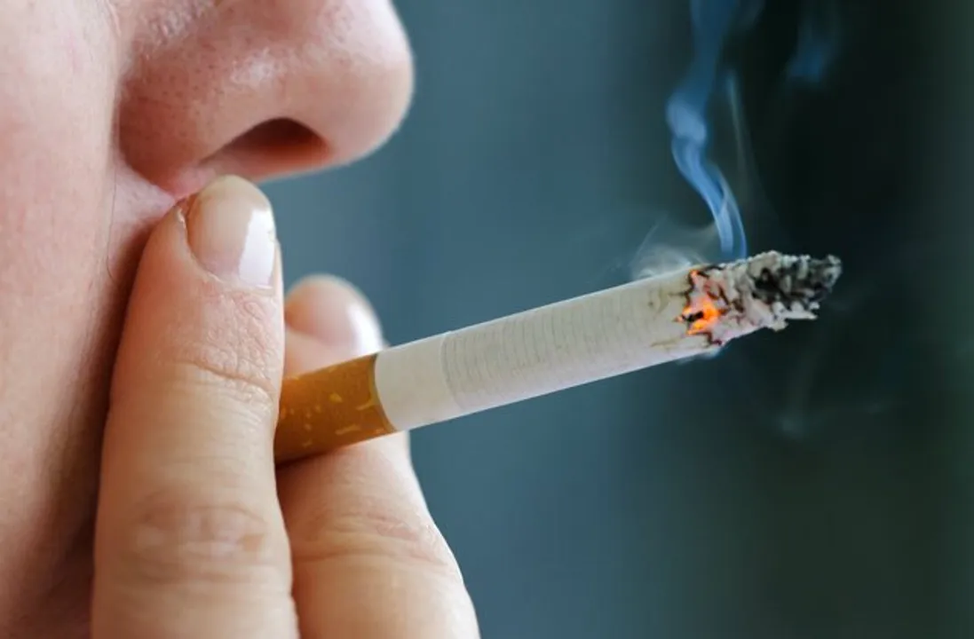  Karnataka government to increase tobacco buying age from 18 to 21