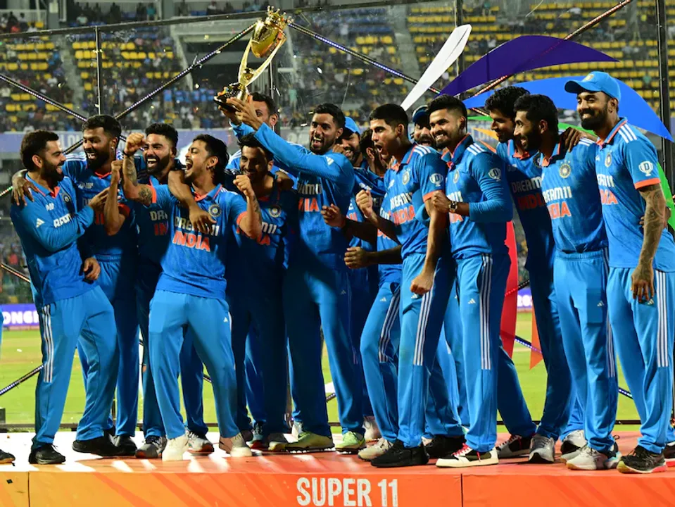  Meet the people who lifted the Asia Cup trophy after India’s win