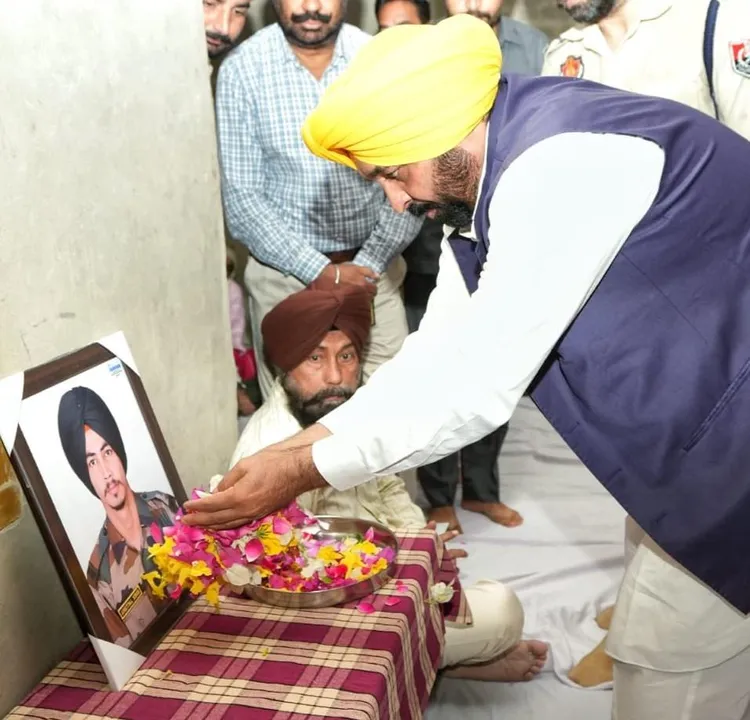  Bhagwant Mann visits Agniveer's family, provides Rs 1 crore compensation