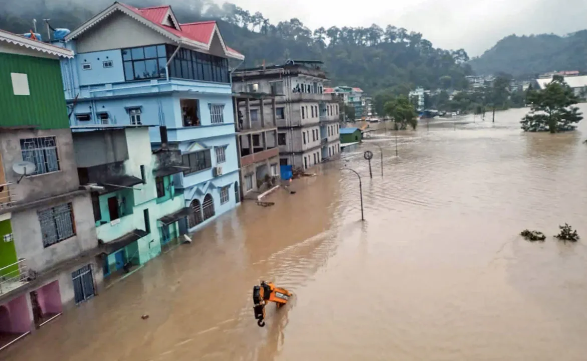 Sikkim Flash Floods: 14 lives lost, 102 missing, including 22 soldiers