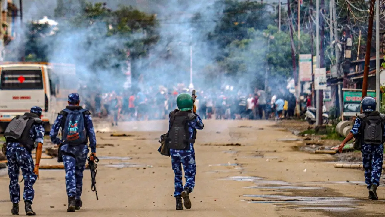  Manipur prohibits the circulation of images and videos depicting "violent activities"