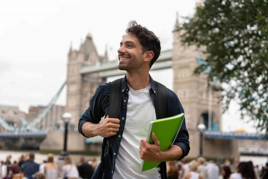  Telugus and Punjabis send most students for abroad studies followed by Marathis & Gujaratis