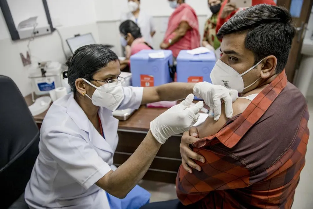  COVID-19 vaccines decreased risk of sudden death in young adults: Study