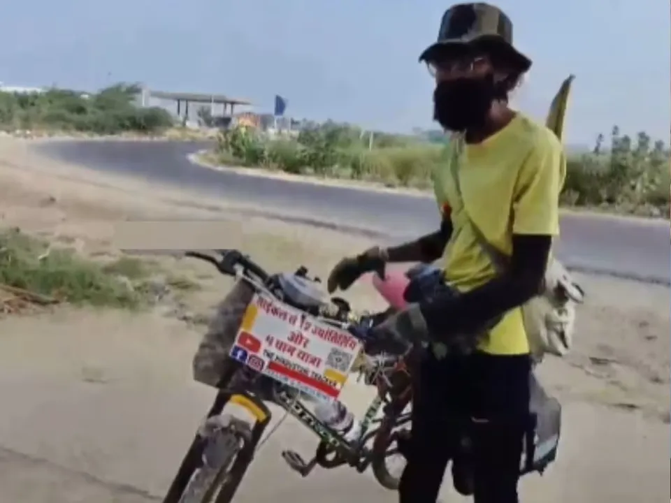  Madhya Pradesh cyclist embarks on spiritual odyssey, pedals across India to visit twelve Jyotirlingas