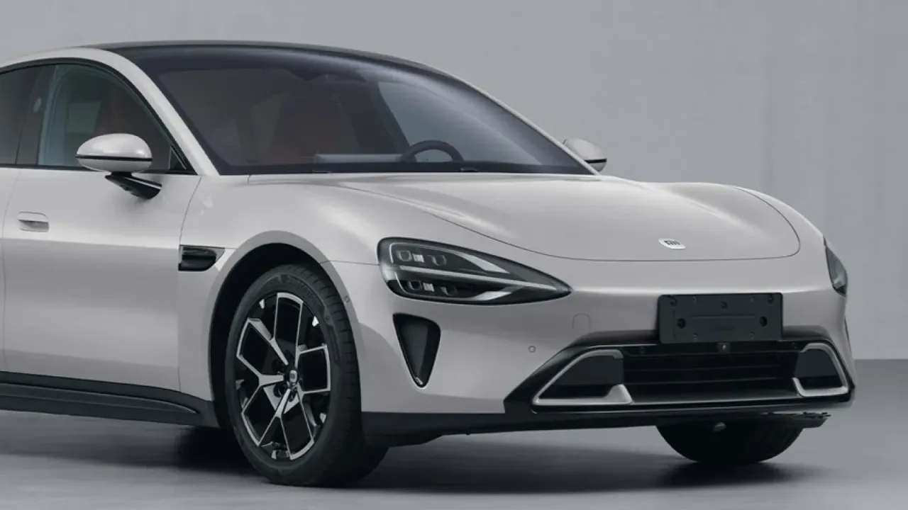  Xiaomi is the first phone business to enter car industry: all-electric Xiaomi SU7!