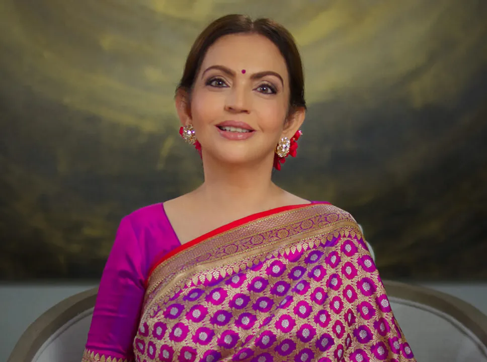  Nita Ambani honoured as "Sports Leader of the Year" at the CII scorecard 2023 event