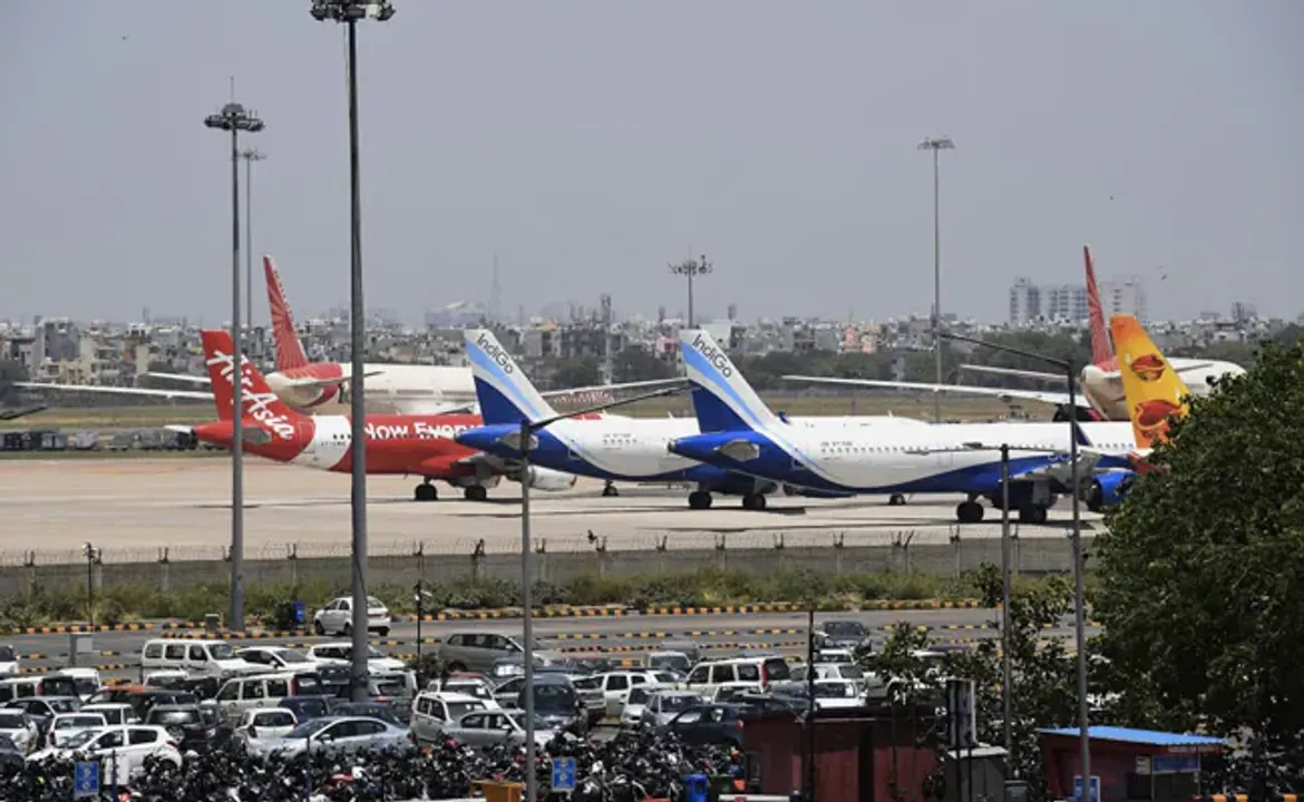  Flights at Delhi Airport temporarily suspended from 10:20 am to 12:45 pm until Republic Day