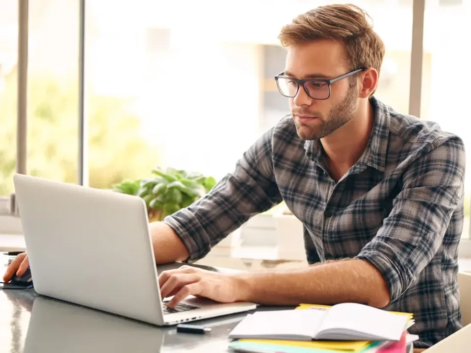  Busting the Myth: IIM-A study shows men spend 36% more than women when they shop online