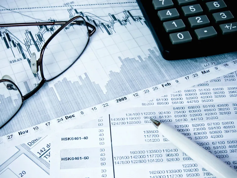  Embarking on the Road to Wealth: A Beginner's Guide to Equity Investments