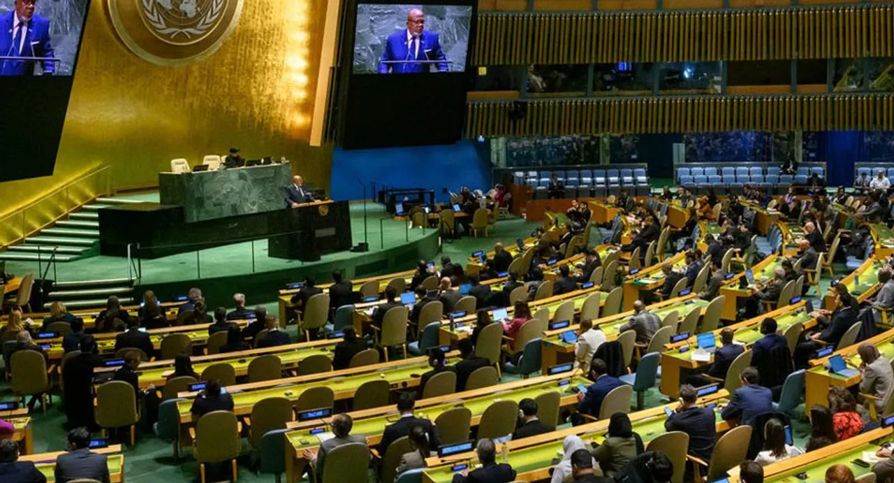  UN adopts first global Artificial Intelligence resolution