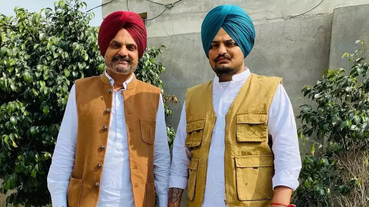  Balkaur Singh, father of late Sidhu Moosewala, to contest Lok Sabha elections from Bathinda