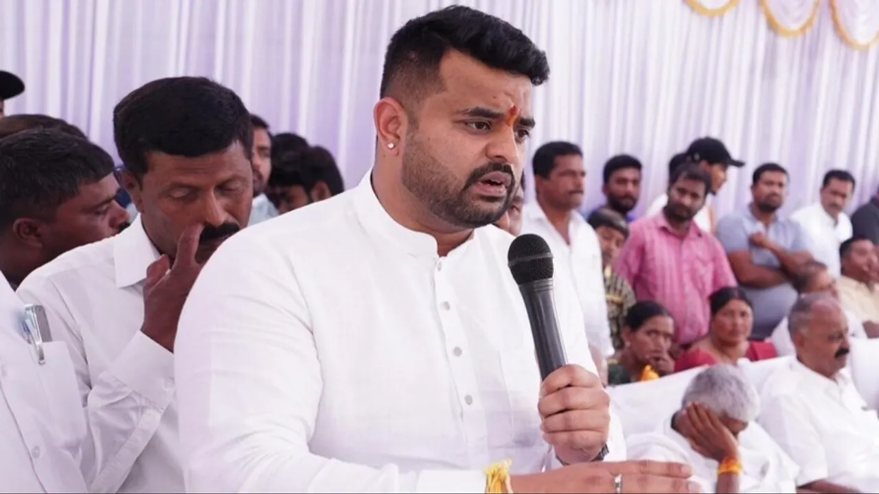  Deve Gowda's grandson Prajwal Revanna faces suspension from JD(S)