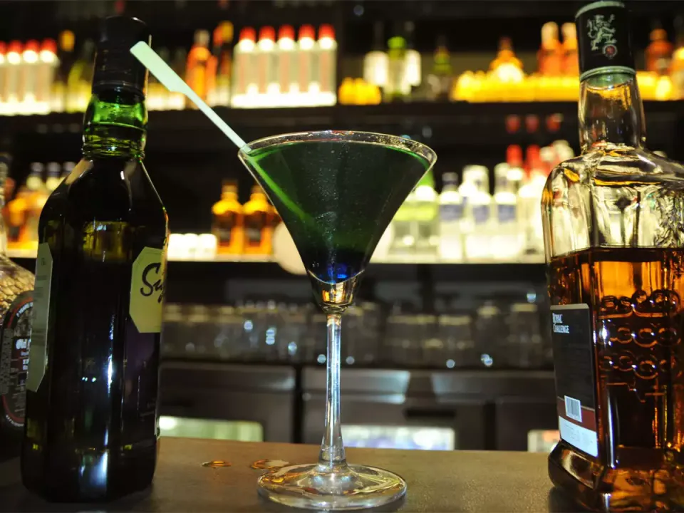  Maharashtra candidate pledges whiskey and beer for poor voters