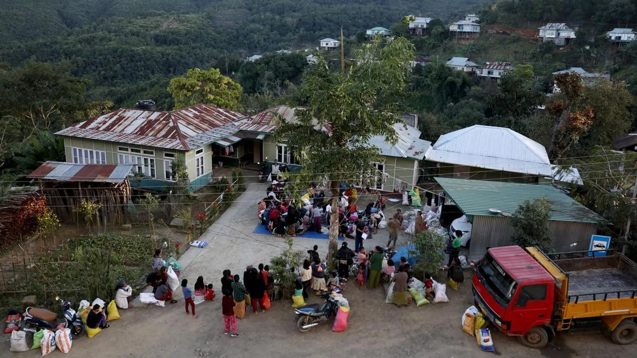  Over 1,000 more refugees enter Mizoram as fighting in Myanmar border intensifies