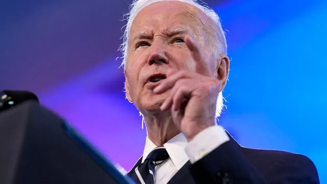  Biden hit with first lawsuit over new asylum rules at the border