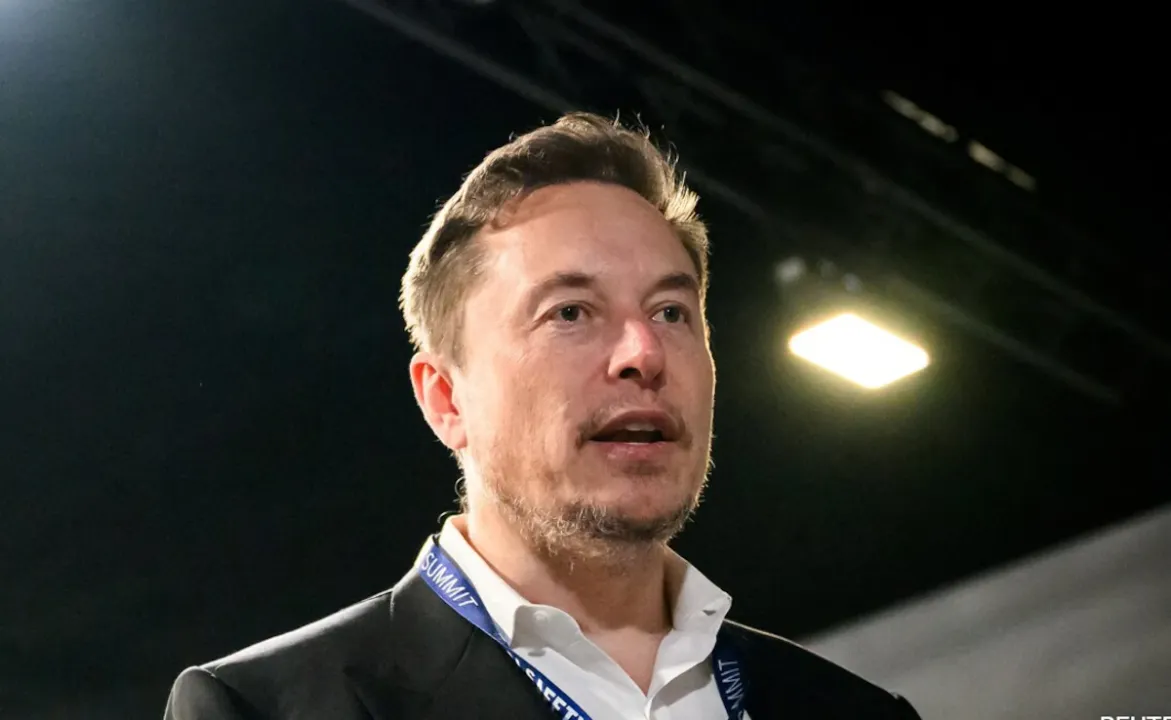  Elon Musk allegedly offered flight attendant a horse in exchange for sex: Report