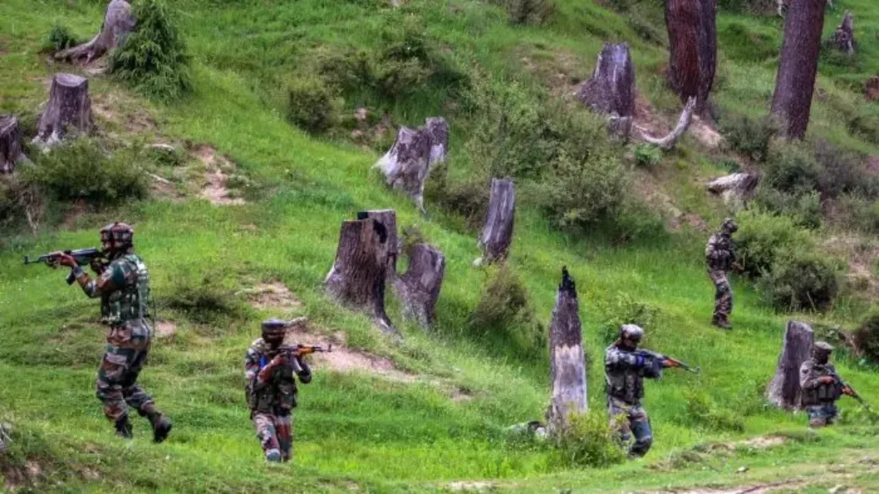  600 Pakistani army commandos enter J&K, suggesting war: Reports
