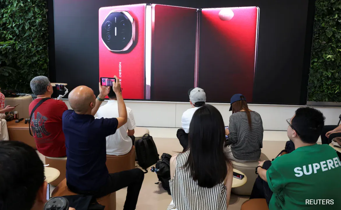  Huawei releases triple-folding phone hours after Apple's iPhone 16 Launch 
