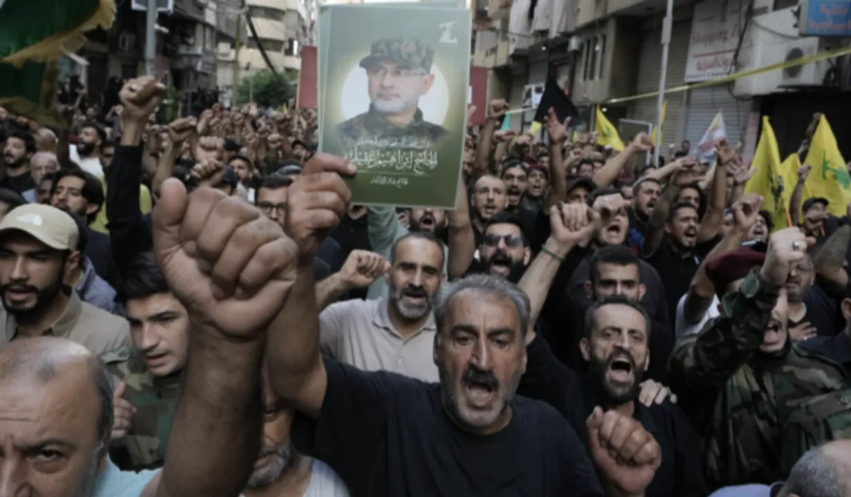  Hezbollah declares 'New Phase war' with Israel; global powers call to prevent the crisis