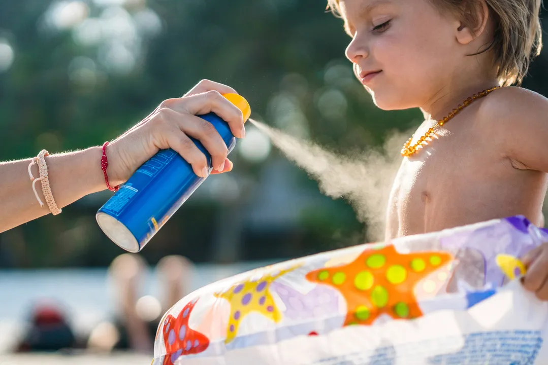  Study reveals link between common sunscreen ingredients and hormonal disruptions in children