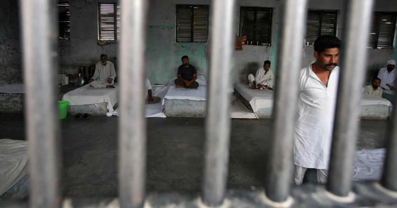  SC strikes down state jail manual provisions enabling caste-based discrimination in prisons