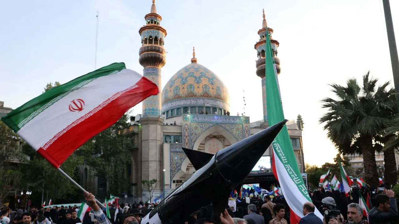  India expresses deep concern over tensions between Iran and Israel, Appeals for diplomacy
