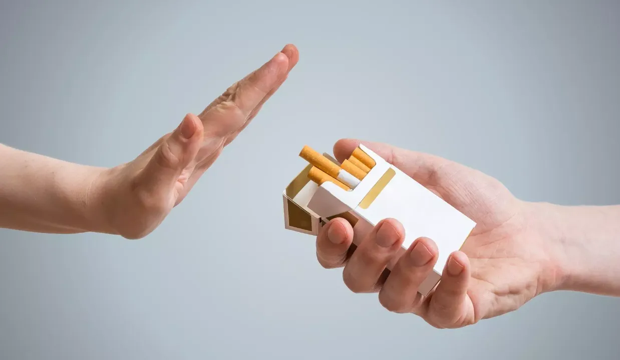 Reducing smoking rates could add a year to life expectancy says 'The Lancet'