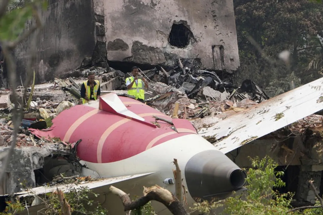  The Air India Crash No One Can Make Sense Of: Engines Cut Mid-Air. But Who Cut Them?