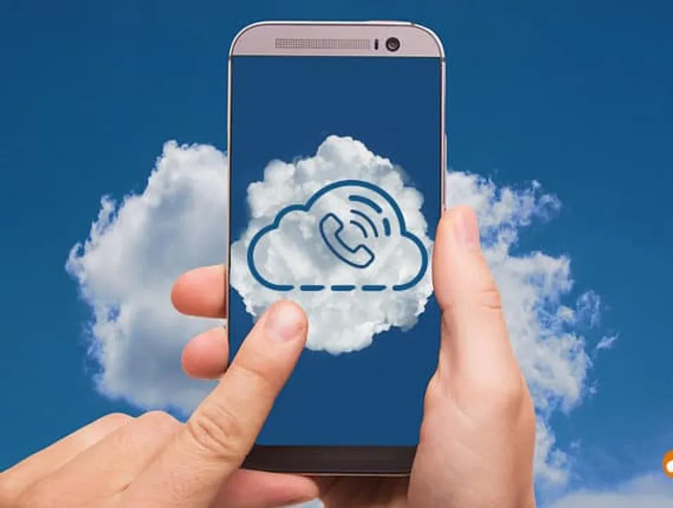 Samsung Demonstrates World’s First MCPTX Video Call on AWS