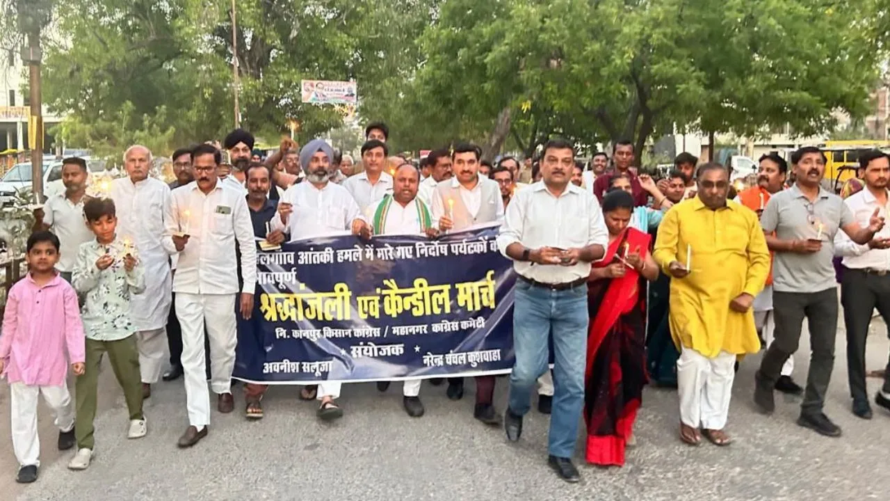 पहलगाम में पर्यटकों पर आतंकी हमला।  