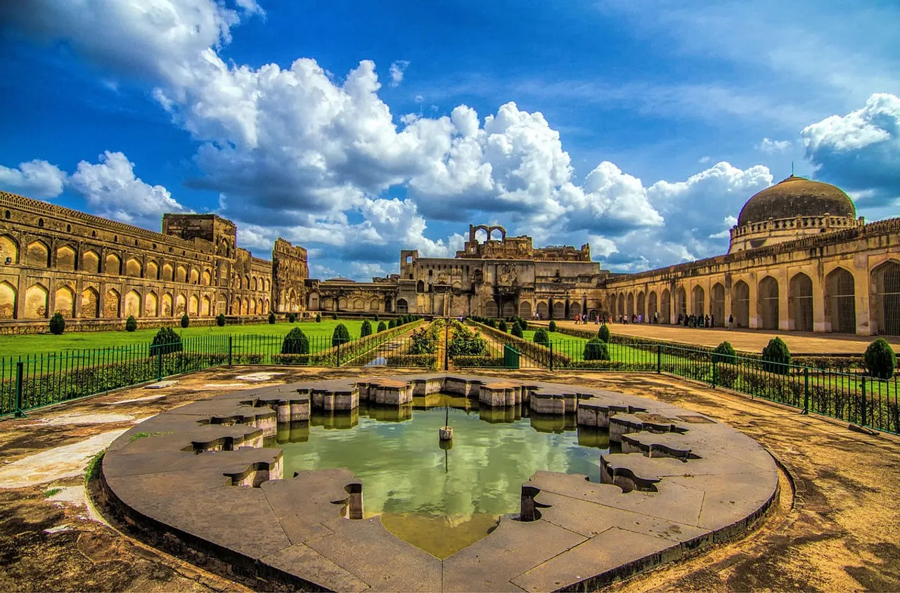 Bidar-fort-karnataka-garden-30stades