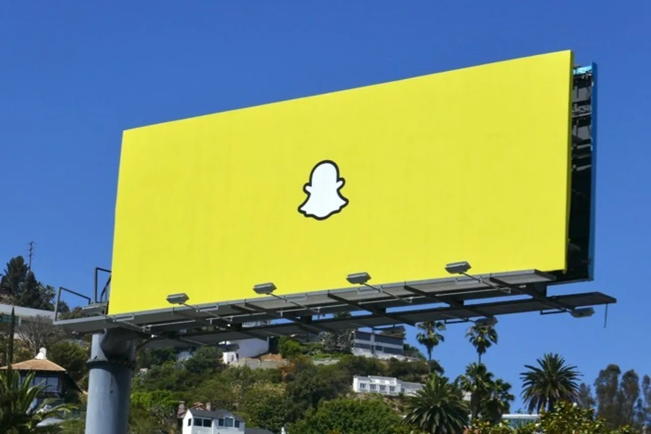 Snapchat-billboard-1