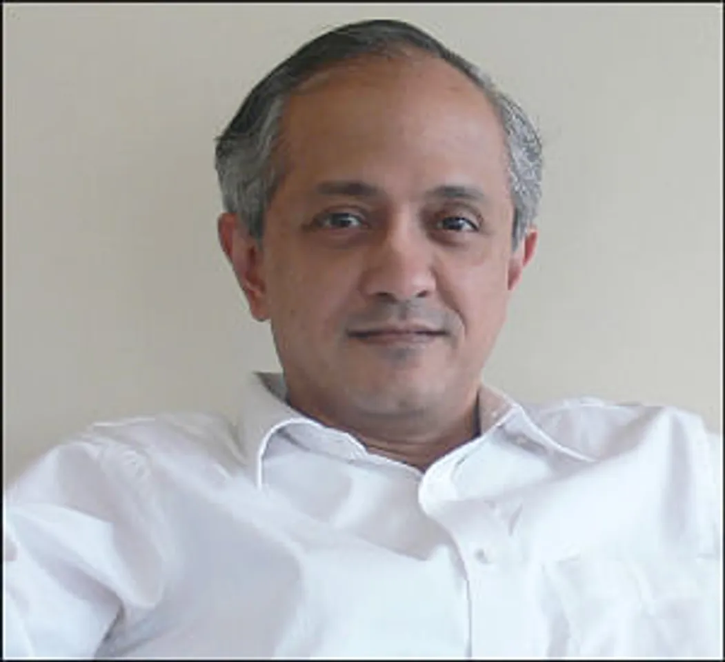 Umesh Shrikhande quits Contract Advertising; Ravi Deshpande to stay