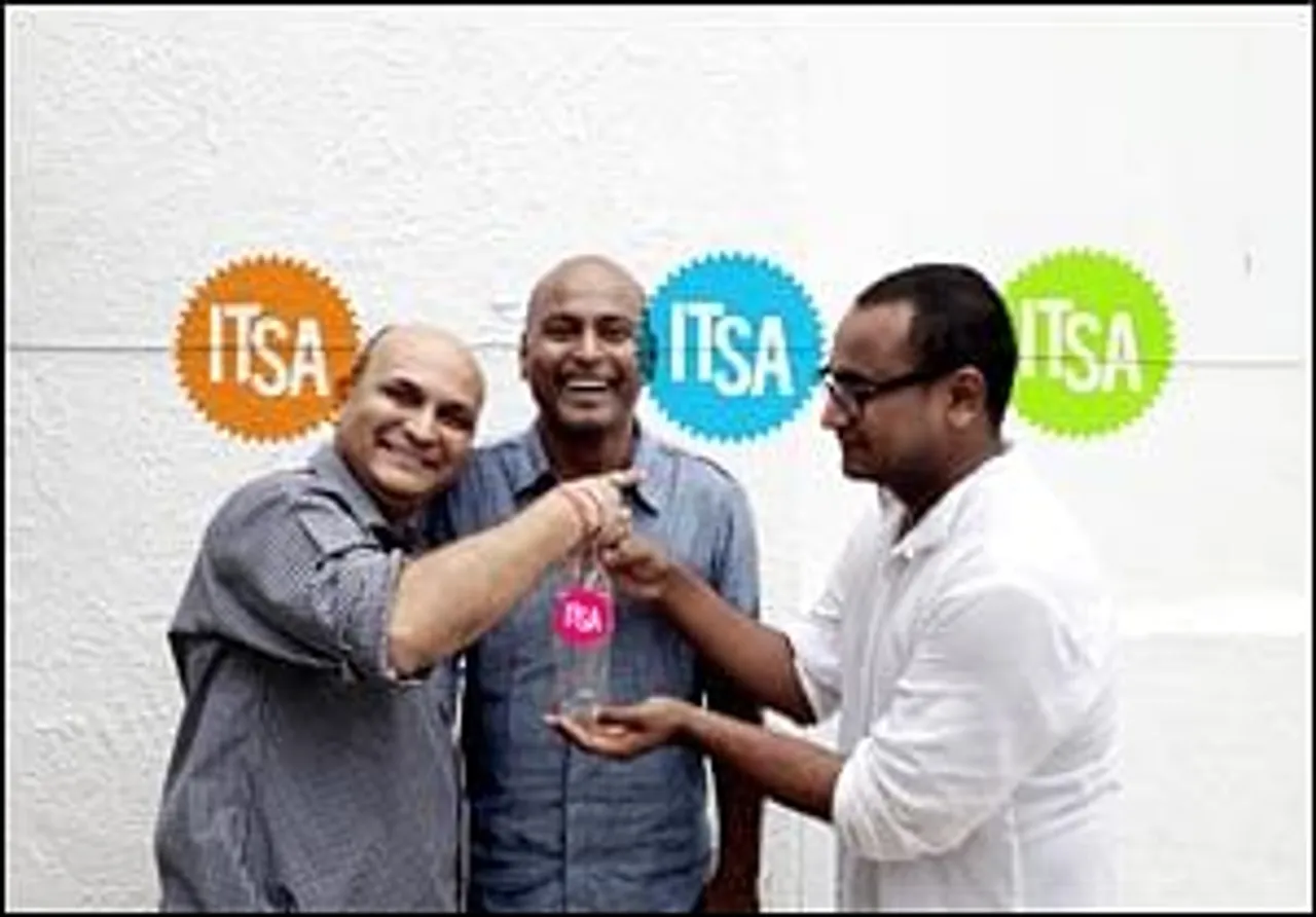 Emmanuel Upputuru, Anirban Mozumdar & Daniel Upputuru start ITSA Brand Innovations