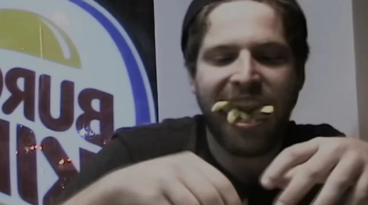 Burger King Brazil shows in-store chaos to discourage visitors and encourage deliveries