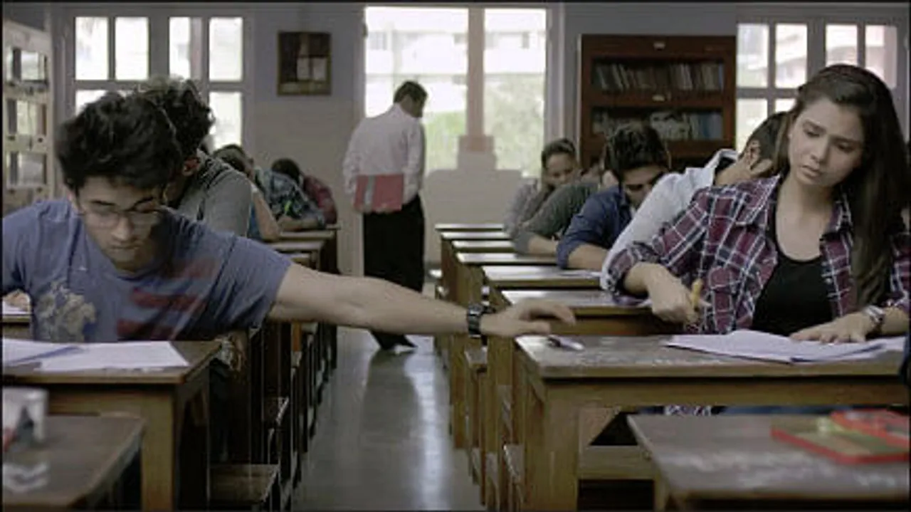 afaqs! Creative Showcase: Amazon says, "We Indians love asli"