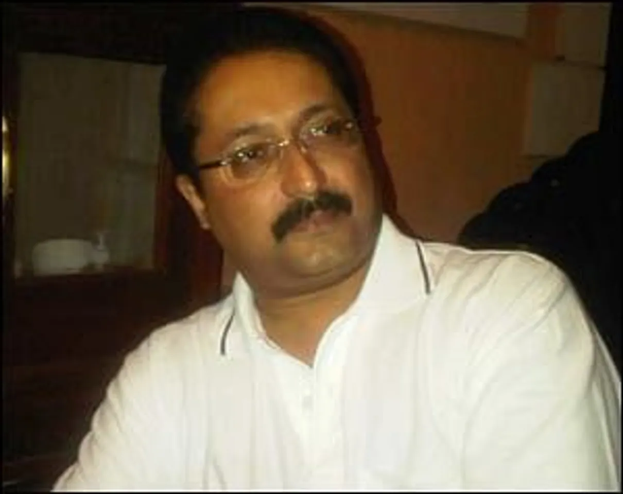 Sakal ropes in new COO and CMO