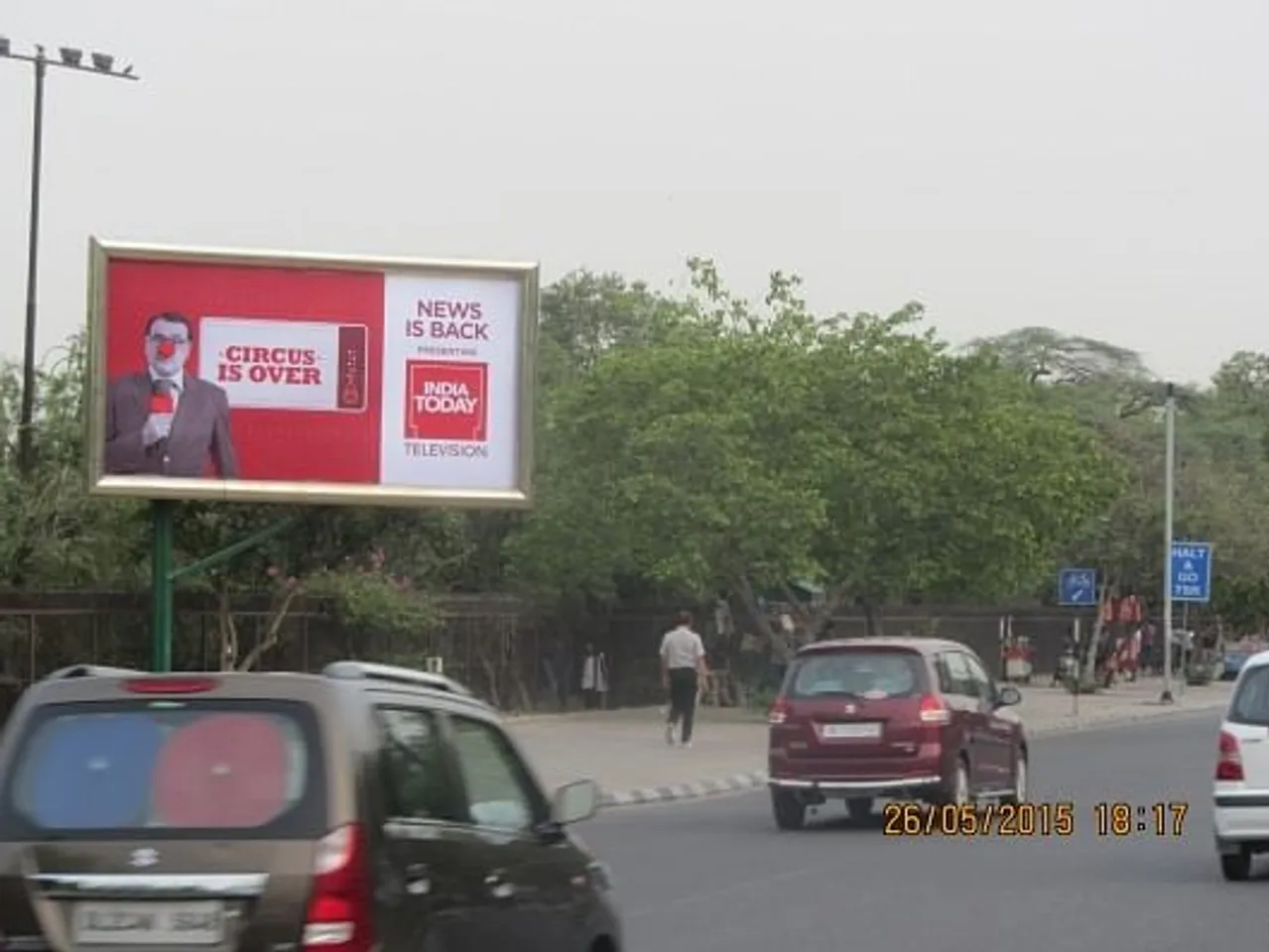 Outside Delhi Zoo, Pragati Maidan