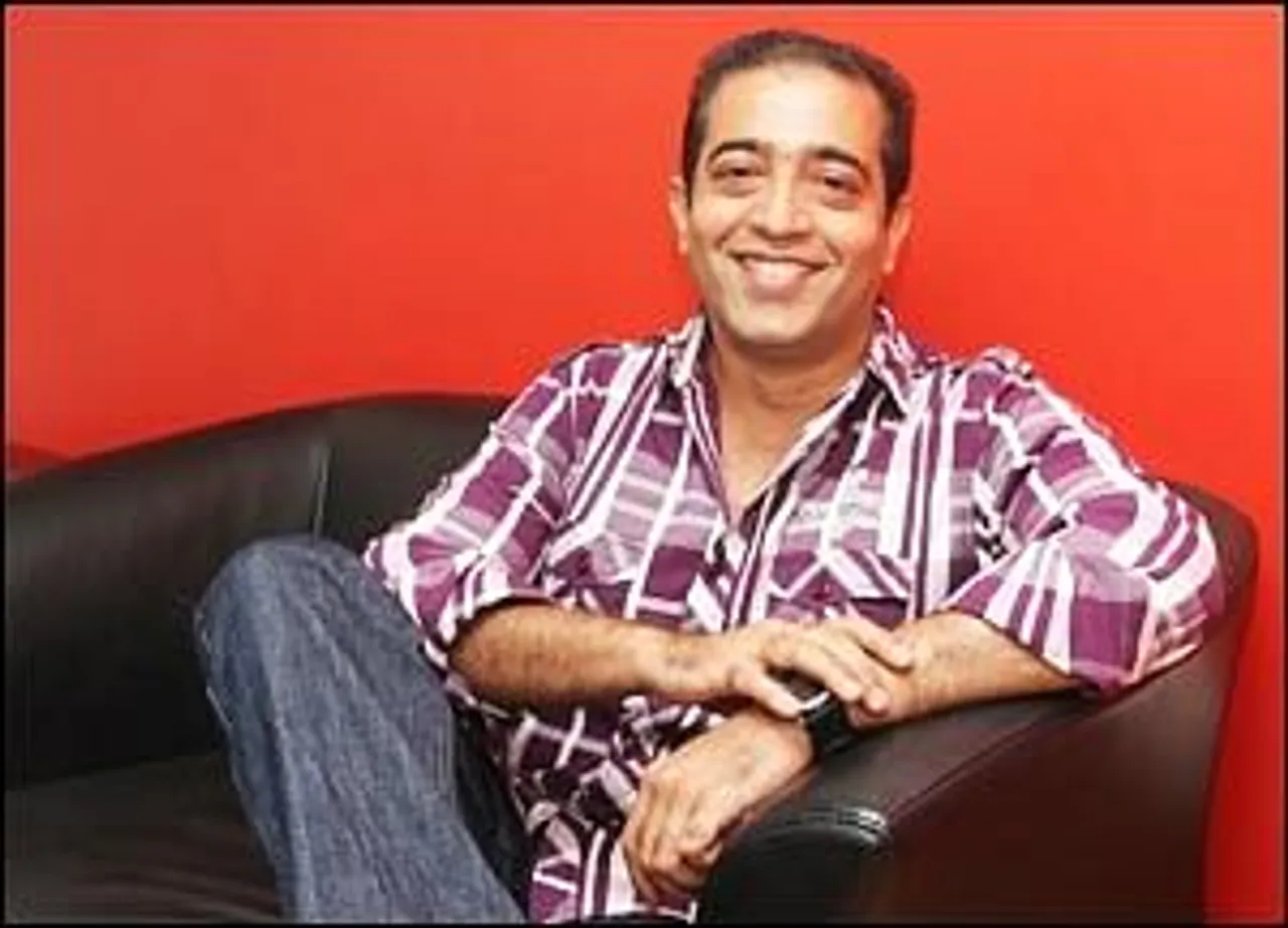 Profile - Nilesh Vaidya: Creative Shift