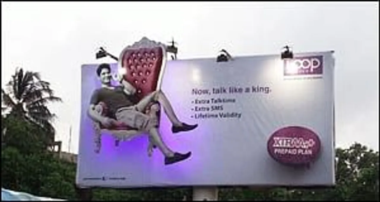 Loop Mobile executes king-size OOH campaign