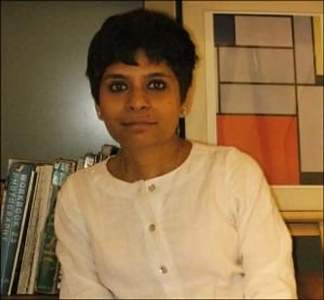 Minakshi Achan and Mahesh Chauhan part ways.