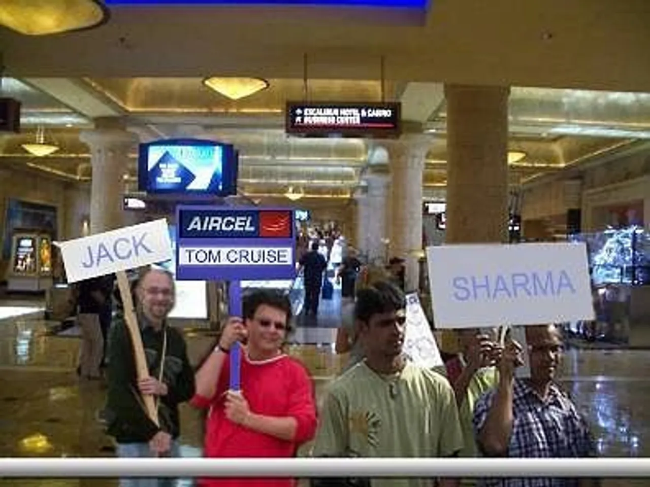 Aircel Airport placards