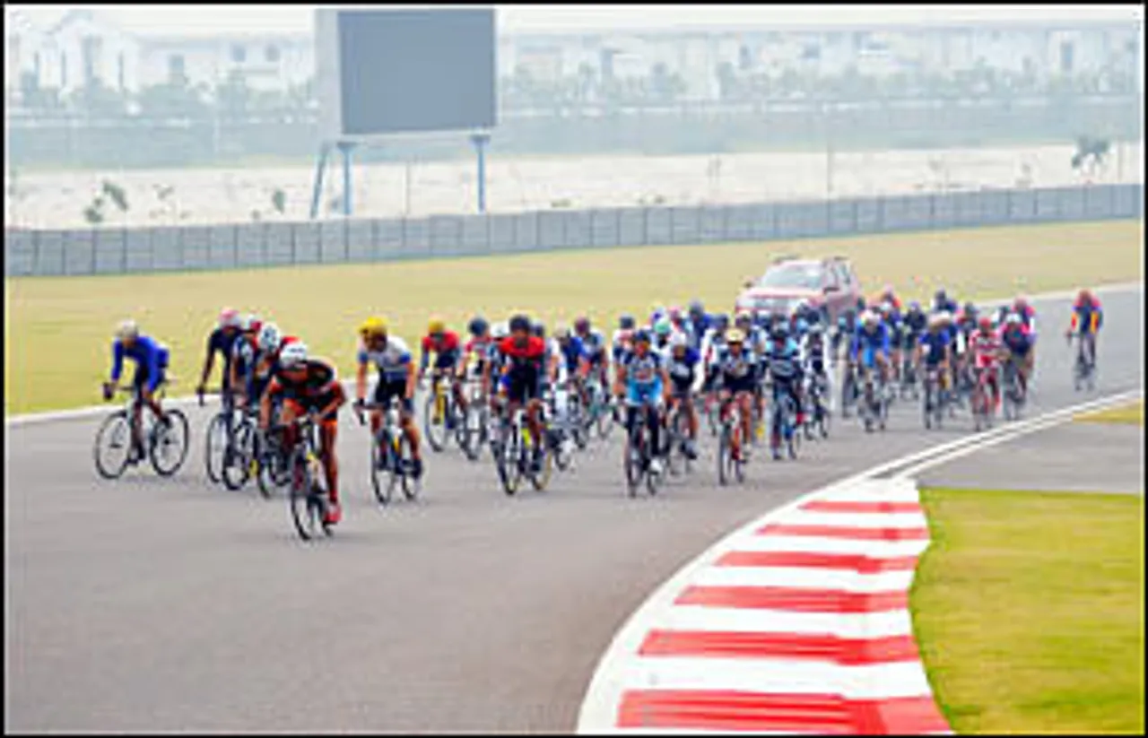 Tour de India pedals on eco-friendly note