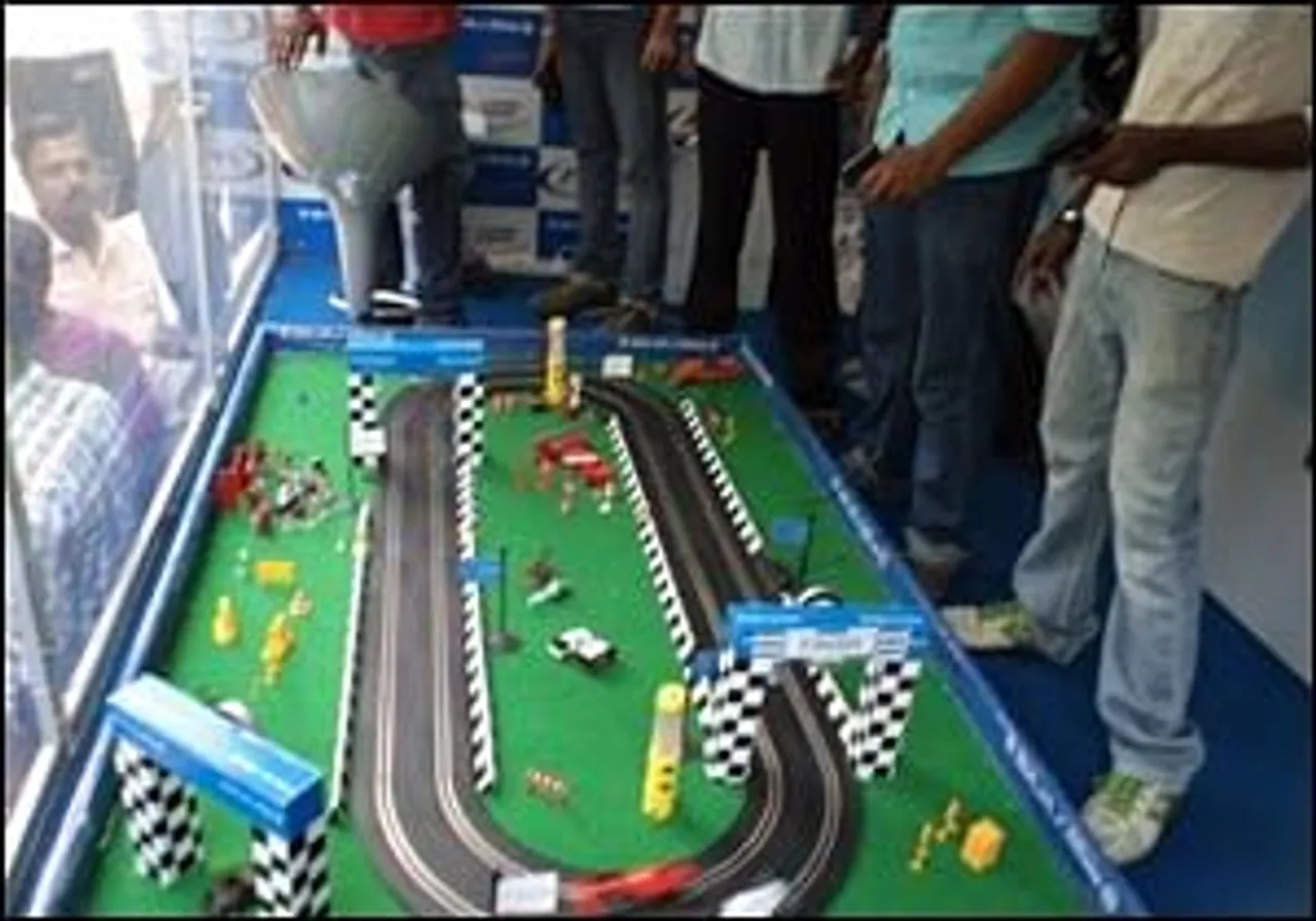 Safe drive: Bajaj Allianz