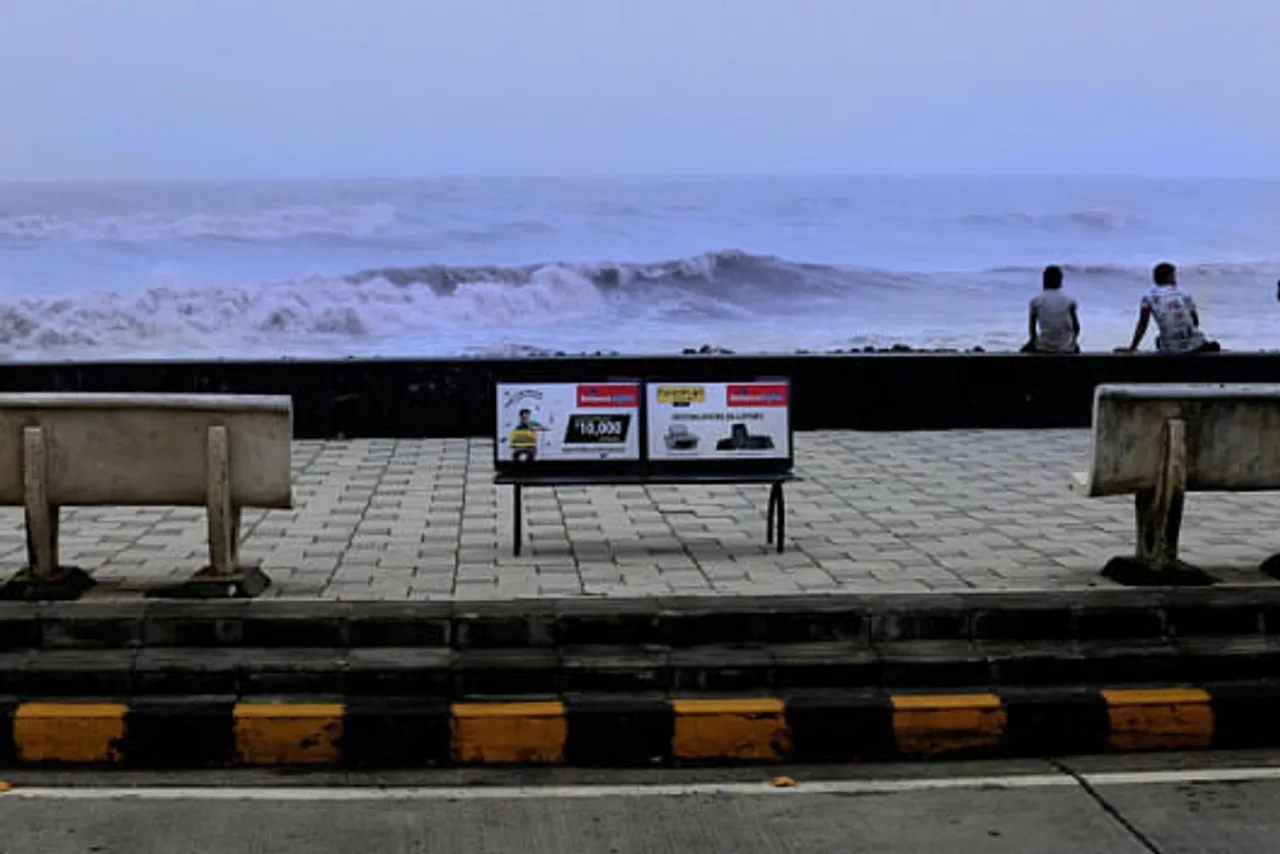 Boot up your life campaign innovation @ Worli seaface